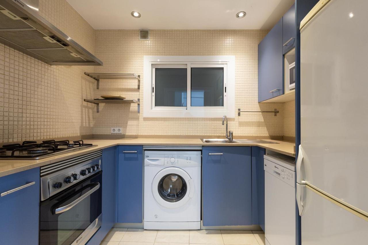 Suites Barcelona Park Gueell Bagian luar foto